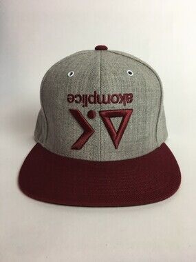 Mitchell & Ness Akomplice snapback RARE